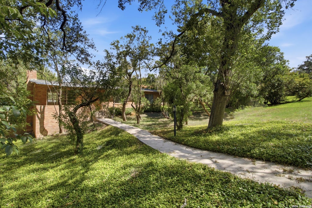 Photo of 207 CANYON DR, Alamo Heights, TX 78209 (MLS # 2018105)