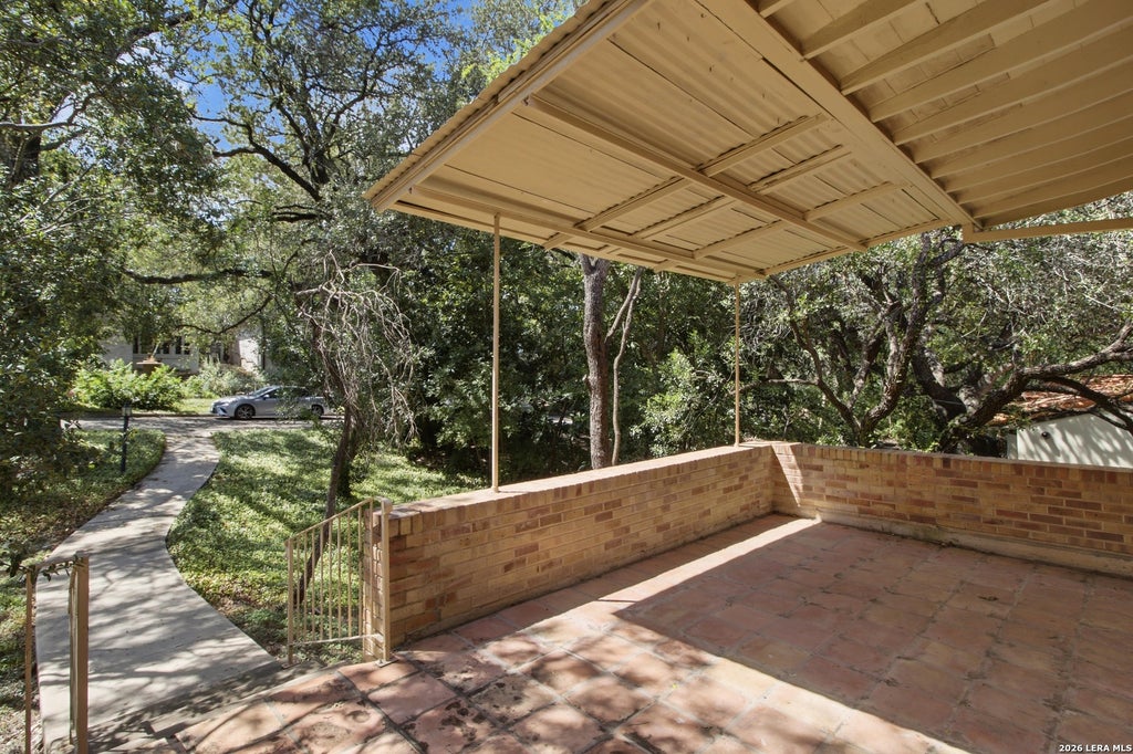 Photo of 207 CANYON DR, Alamo Heights, TX 78209 (MLS # 2018105)