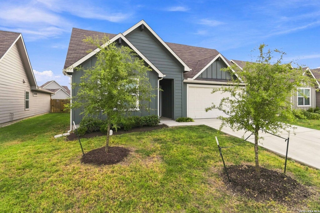 Photo of 1017 NORWAY DR, Seguin, TX 78155 (MLS # 2015732)