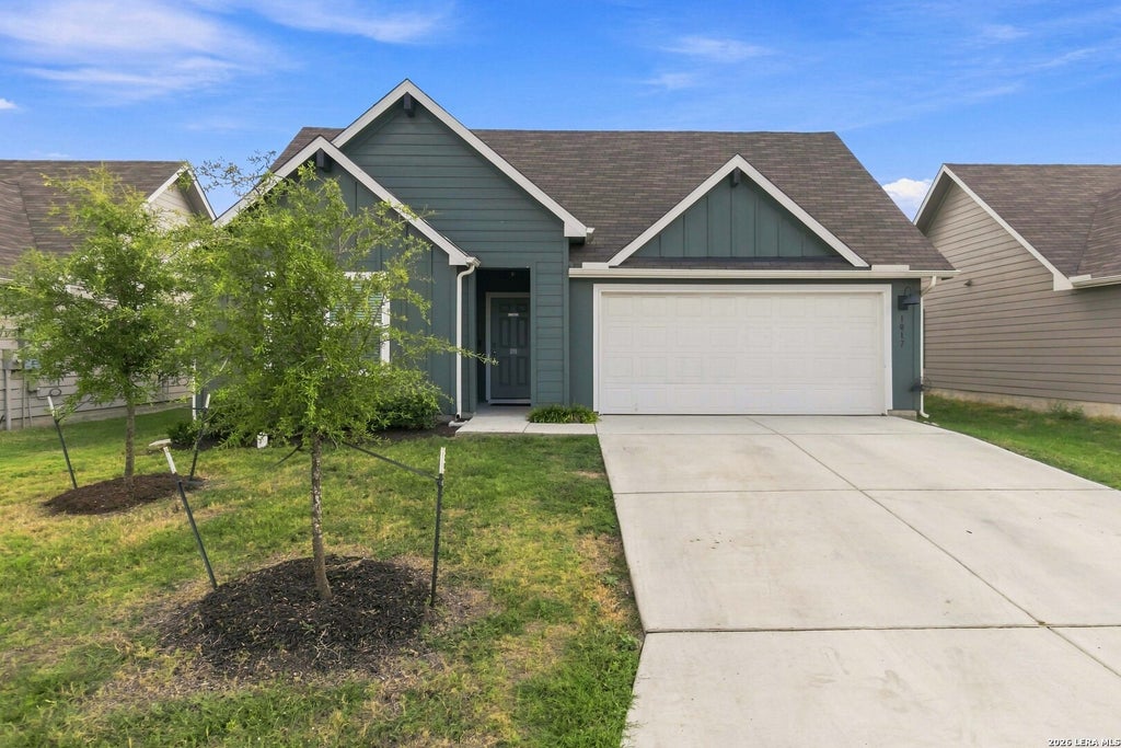 Photo of 1017 NORWAY DR, Seguin, TX 78155 (MLS # 2015732)