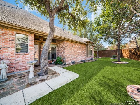 A home in Helotes