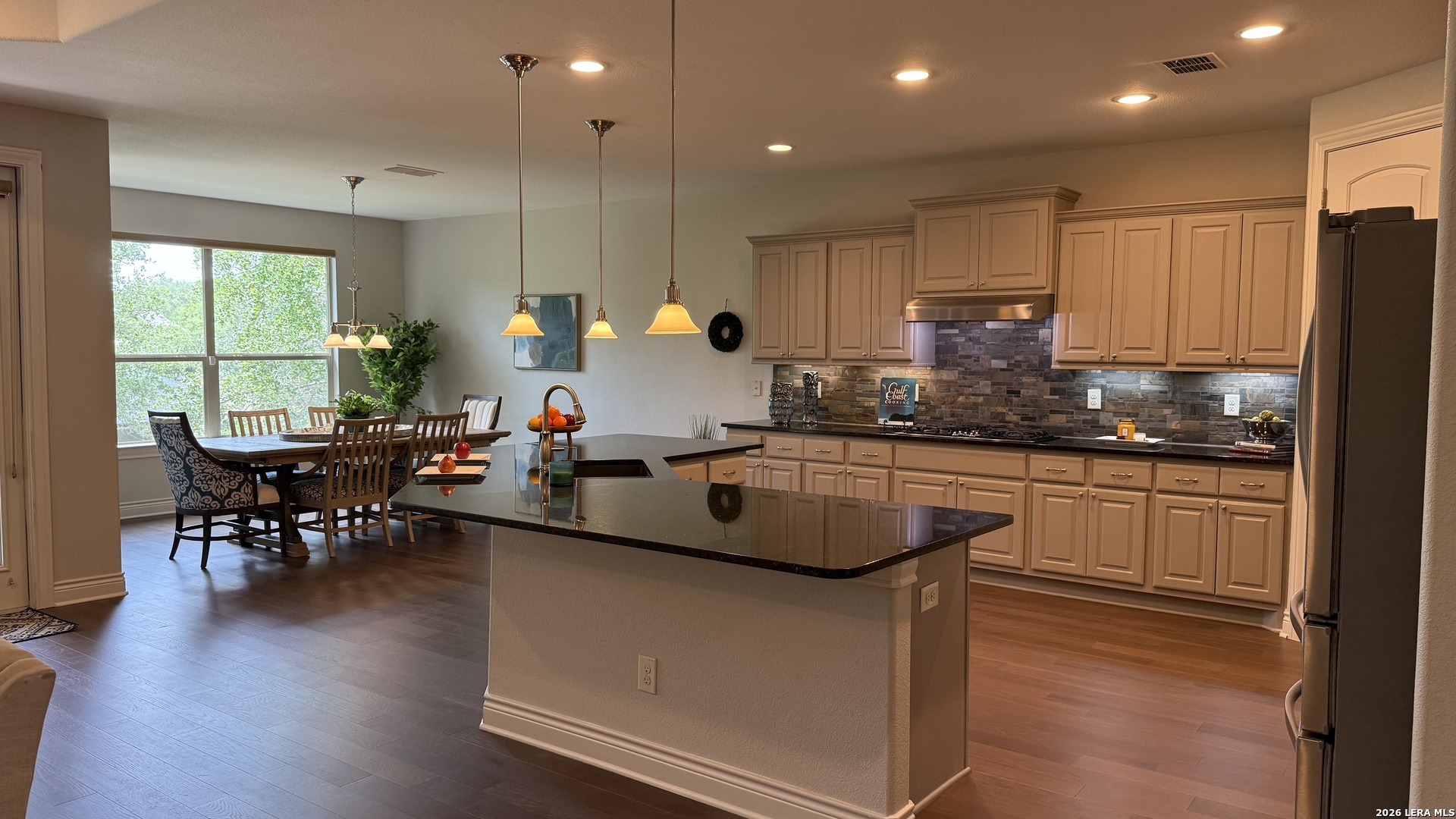 1719 Alpine Circle