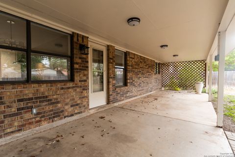 A home in Uvalde