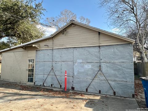 A home in Beeville