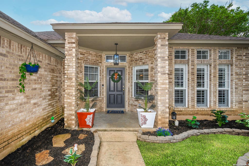Photo of 2331 Preakness Ln, San Antonio, TX 78248 (MLS # 1973607)