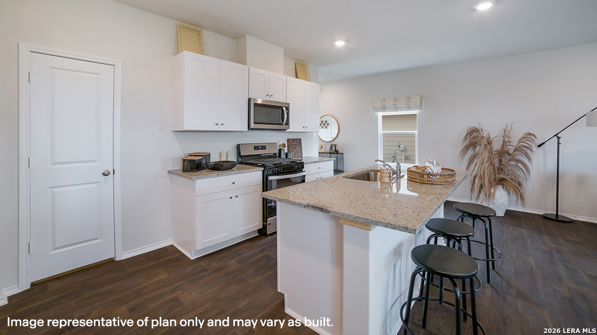 5330 Totem Bluff