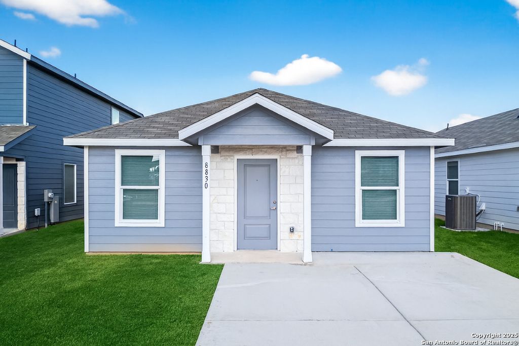 Photo of 8830 Pyron Pl, San Antonio, TX 78211 (MLS # 1914115)