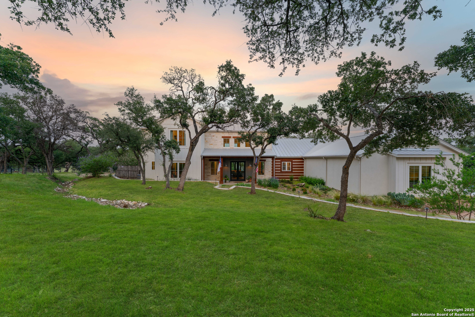 1257 Adyson Ridge