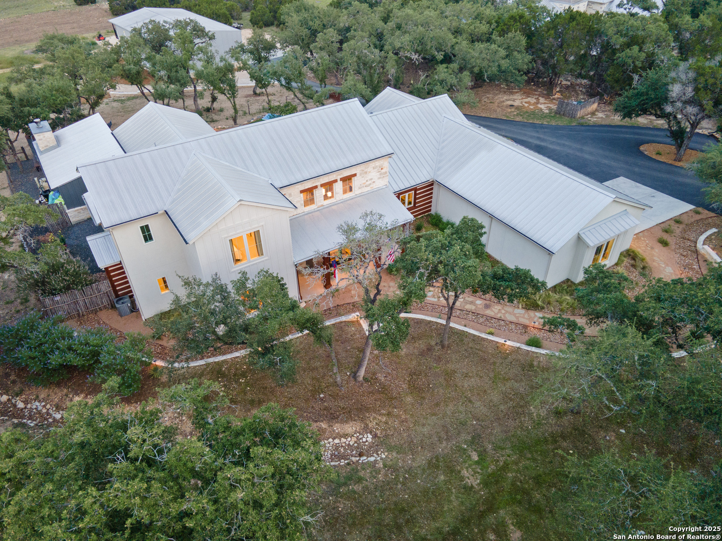 1257 Adyson Ridge