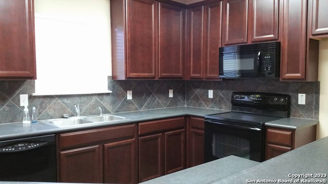 Helotes, Texas 78023, United States, 3 Bedrooms Bedrooms, ,3 BathroomsBathrooms,Residential,Active,153476