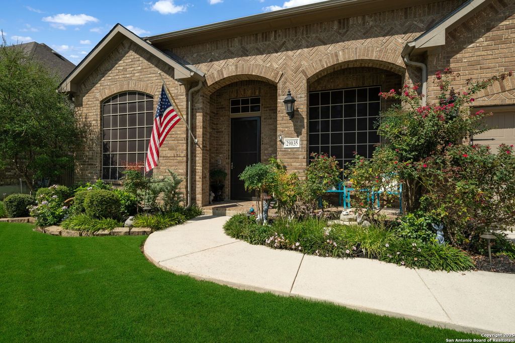 Photo of 29035 Porch Swing, Boerne, TX 78006 (MLS # 1932323)