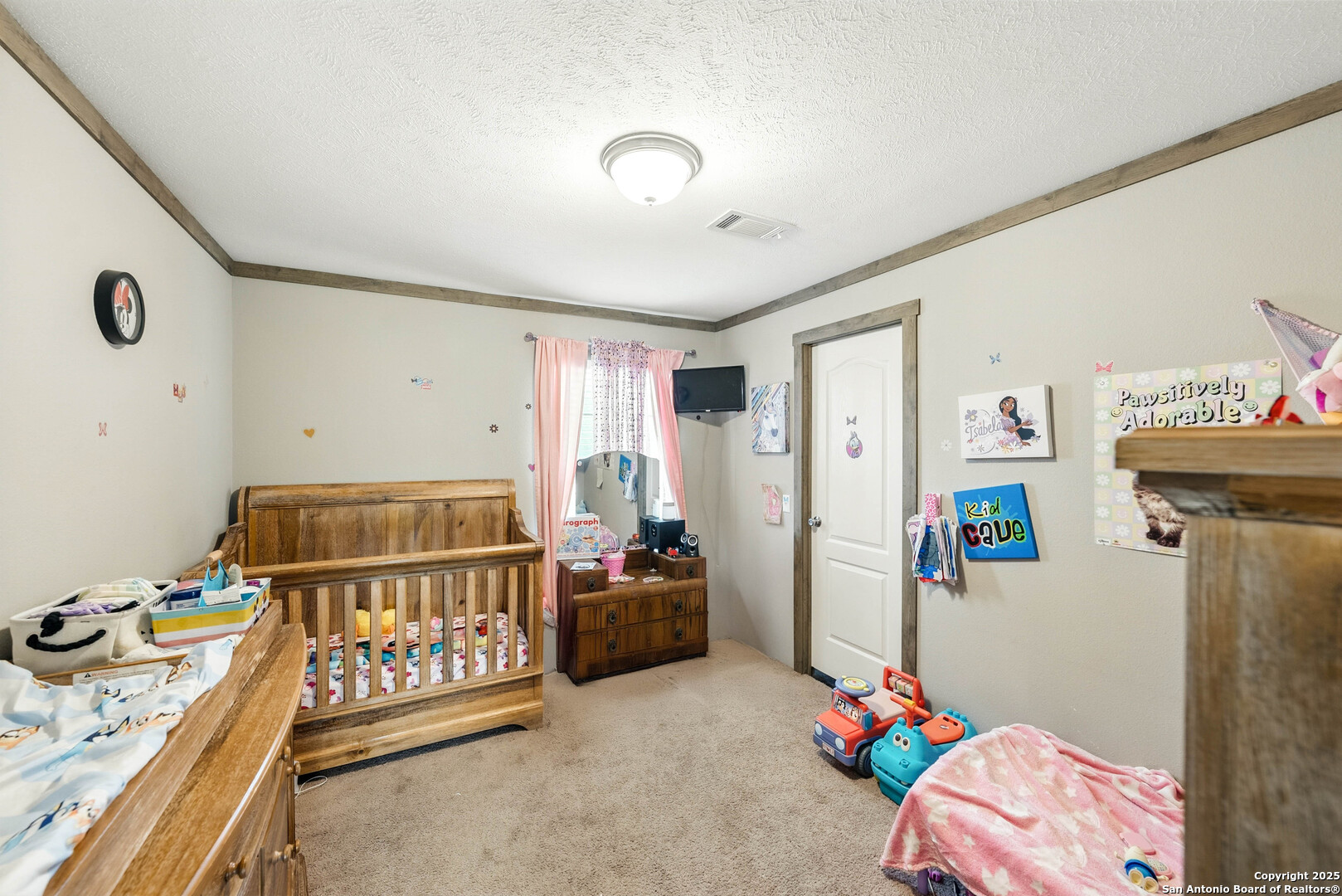 Lytle, Texas 78052, United States, 4 Bedrooms Bedrooms, ,2 BathroomsBathrooms,Residential,Pending,161168