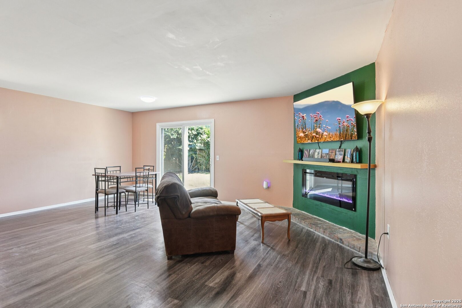 113 Friendswood Path