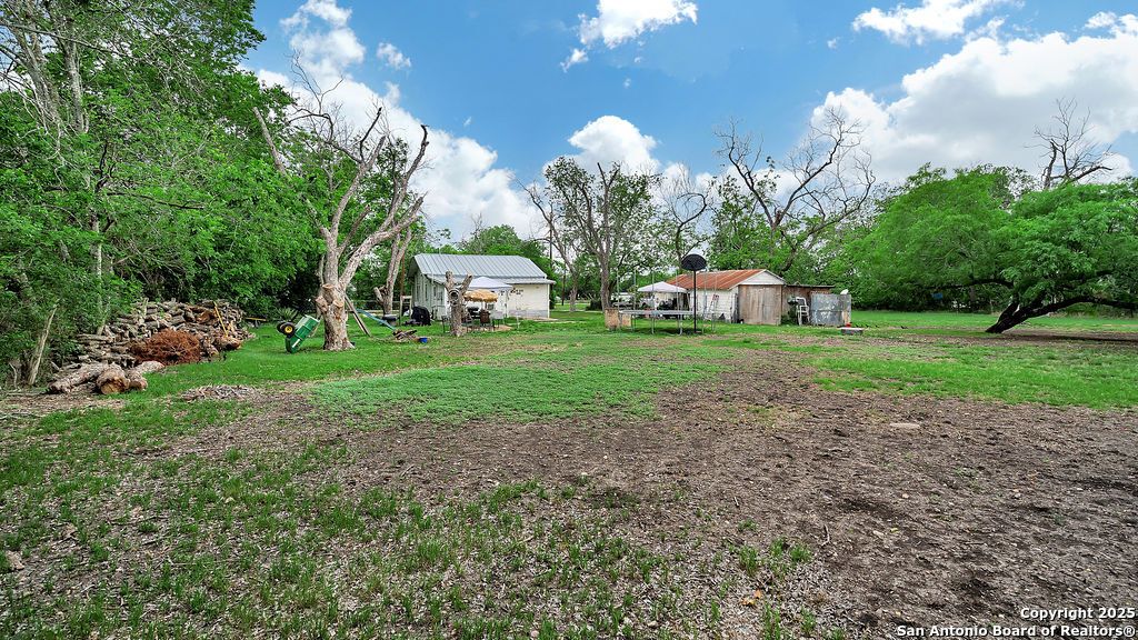 Photo of 276 Country Ln, Cibolo, TX 78108 (MLS # 1866503)