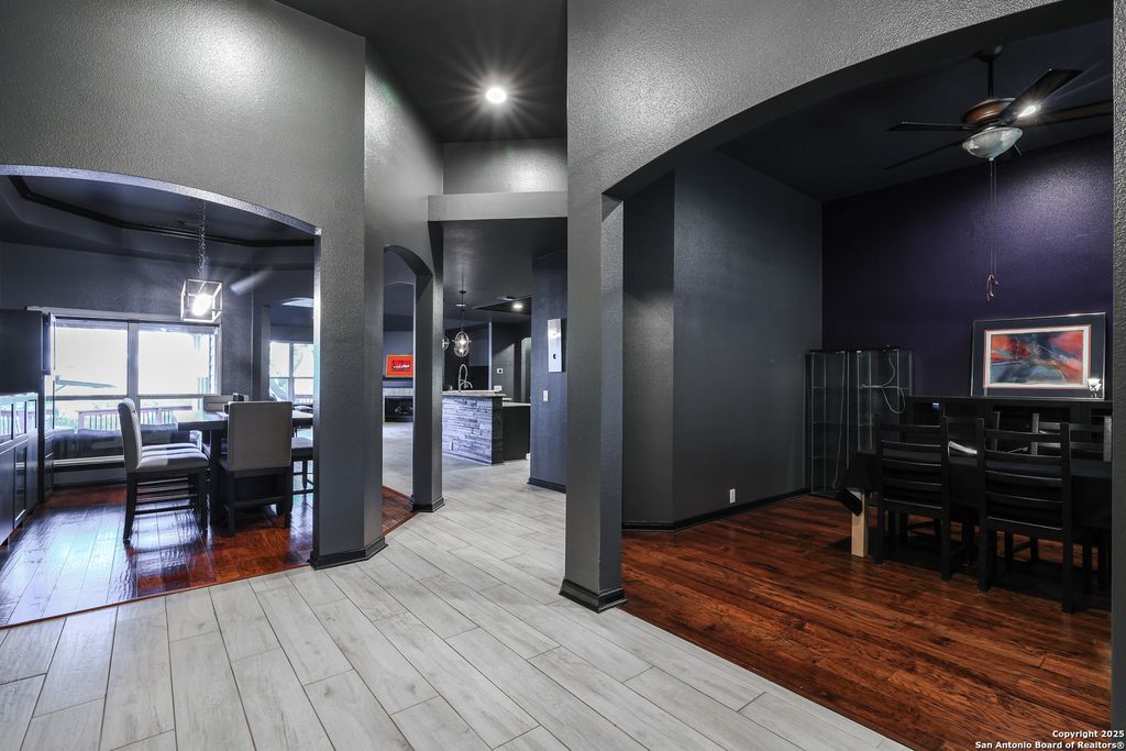 Photo of 1615 Lookout Pt, San Antonio, TX 78260 (MLS # 1926933)