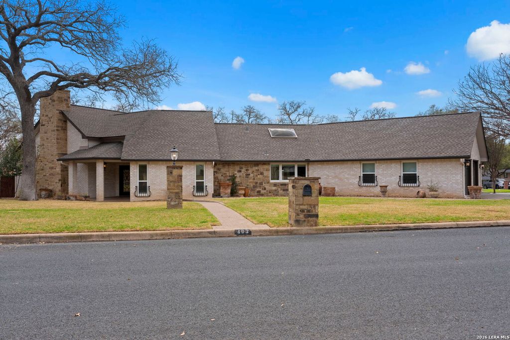 Photo of 403 Candlelight, Fredericksburg, TX 78624 (MLS # 1948138)