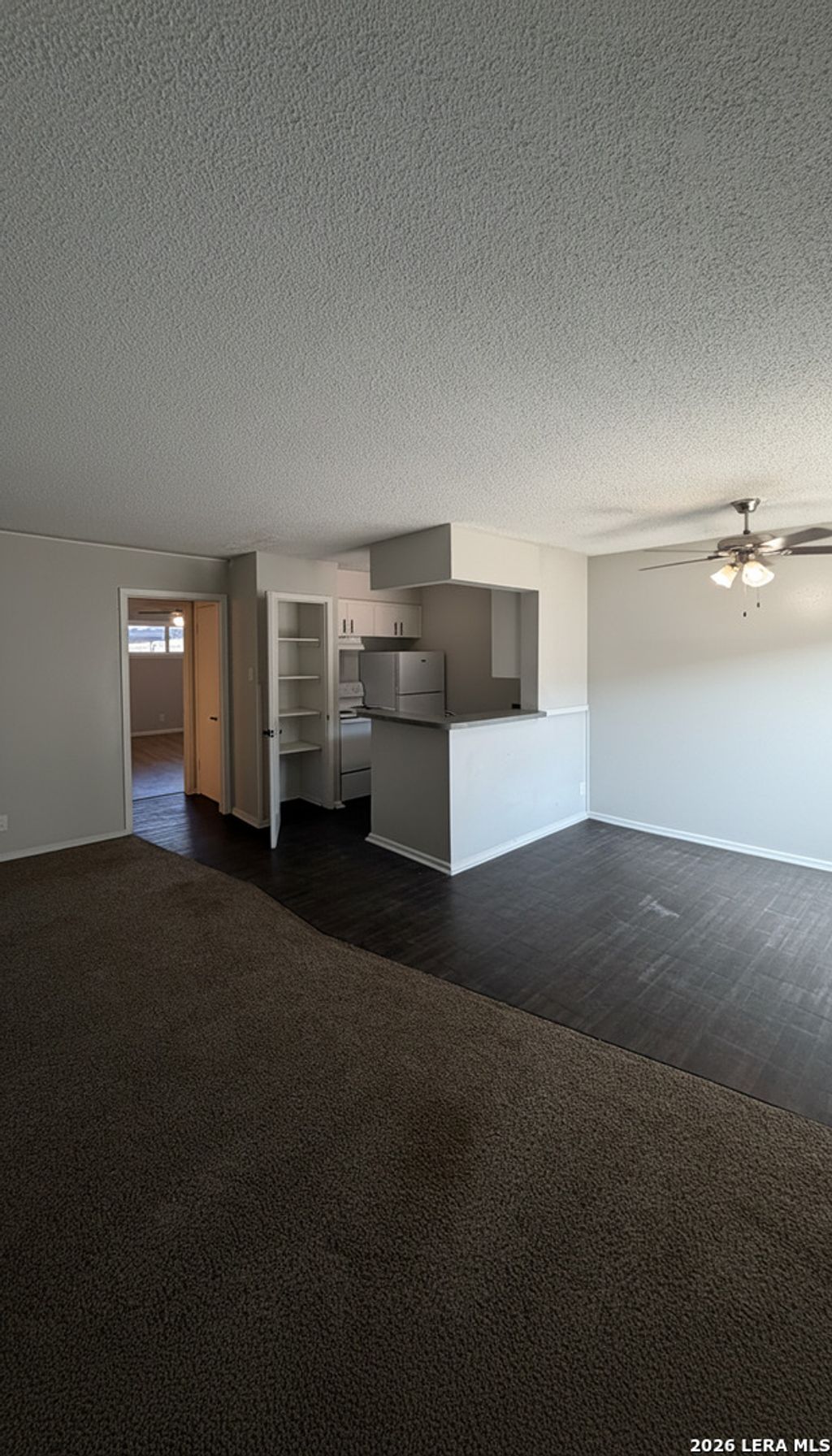 Photo of 158 De Chantle Road 128 #128, San Antonio, TX 78201 (MLS # 1959556)