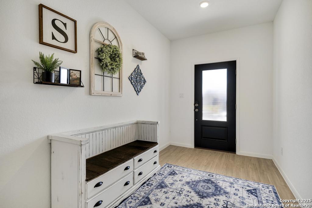 5917 Cerulean Ln