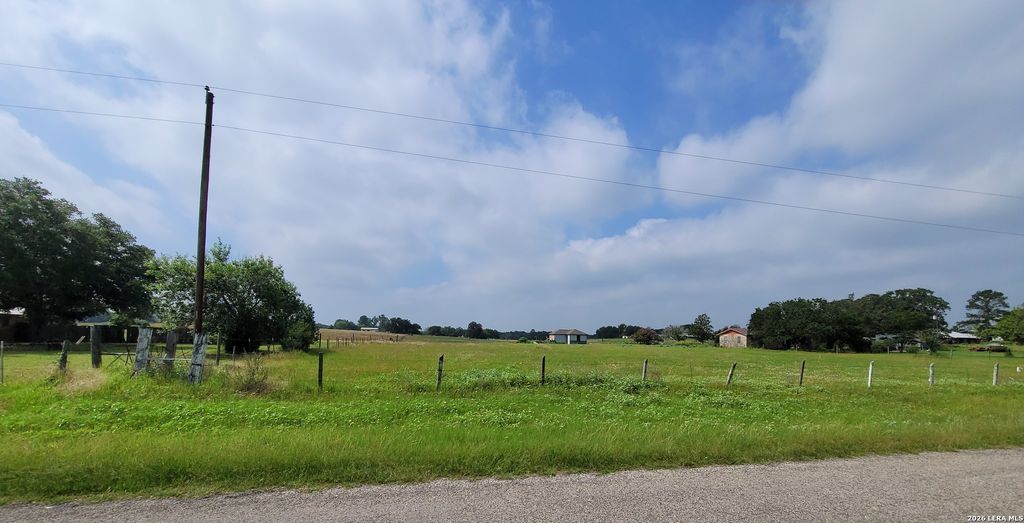 Photo of 548 LOT 9A Tower, San Antonio, TX 78223 (MLS # 1993189)