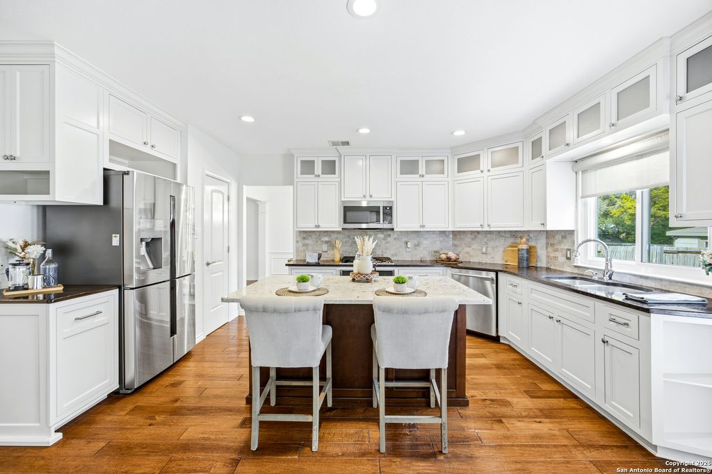 Photo of 11222 Jade Spg, San Antonio, TX 78249 (MLS # 1934522)