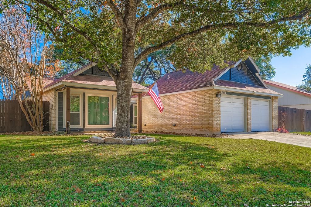 Photo of 3215 Morning Crk, San Antonio, TX 78247 (MLS # 1929588)