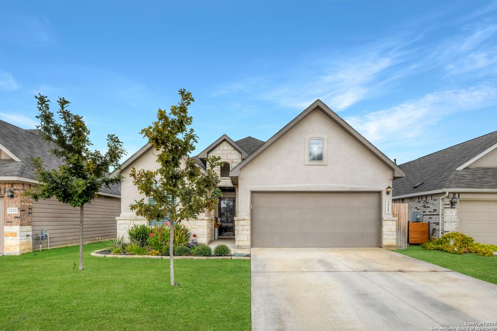 Photo of 2217 Windswept, New Braunfels, TX 78132 (MLS # 1923350)
