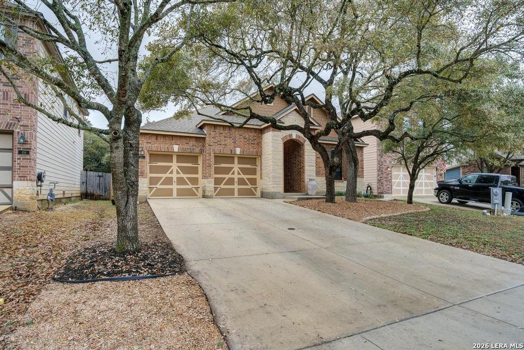 Photo of 104 Prairie Falcon, Boerne, TX 78006 (MLS # 1948543)