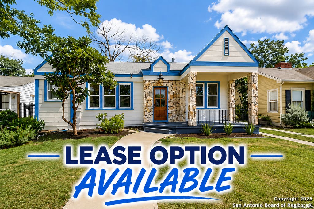 Photo of 2007 W Mistletoe Ave, San Antonio, TX 78201 (MLS # 2008874)