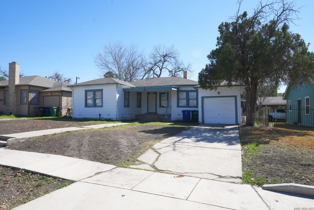 Photo of 1306 McKinley, San Antonio, TX 78210 (MLS # 1942343)