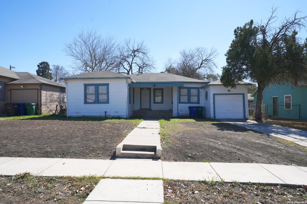 Photo of 1306 McKinley, San Antonio, TX 78210 (MLS # 1942343)