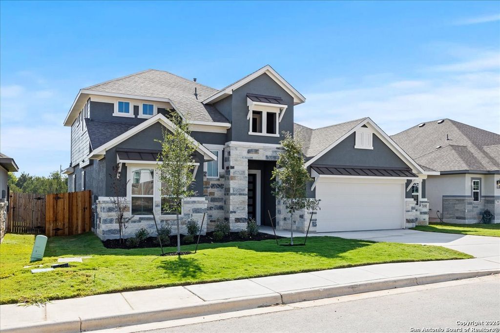 Photo of 209 Sawtooth Oak, Seguin, TX 78155 (MLS # 1886085)