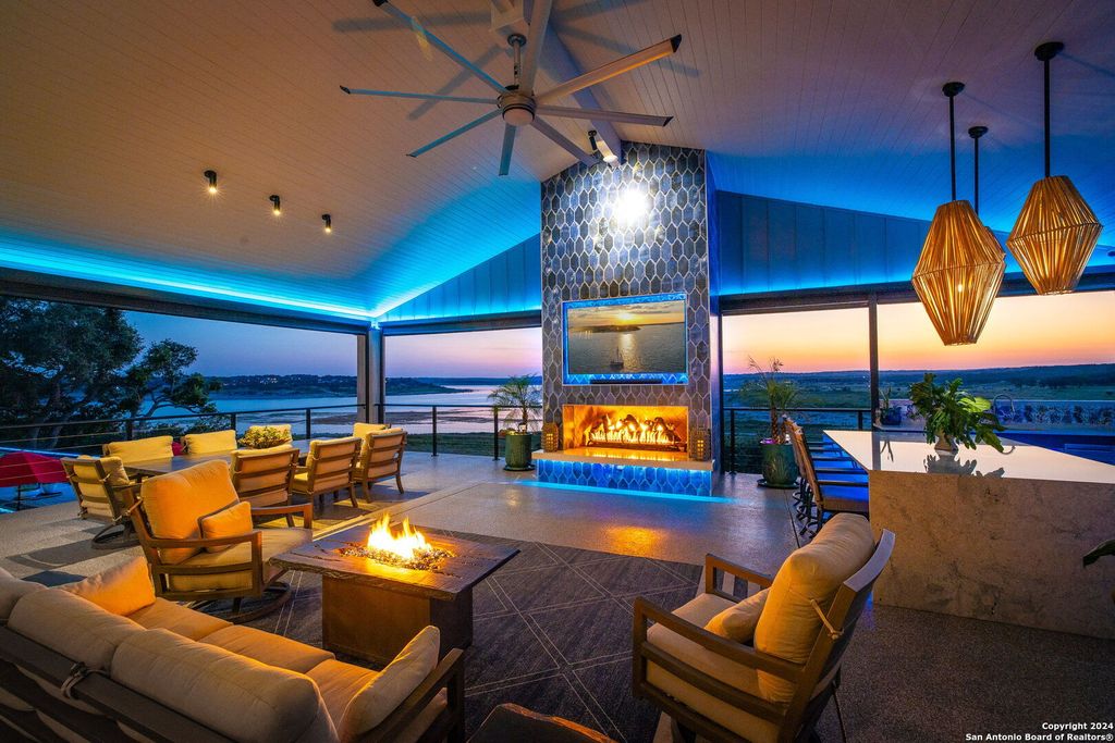 Photo of 800 MILITARY DR, Canyon Lake, TX 78133 (MLS # 1886647)