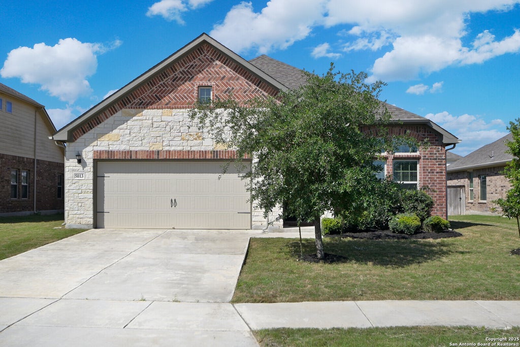 Photo of 5013 Arrow Ridge, Schertz, TX 78124 (MLS # 1962935)