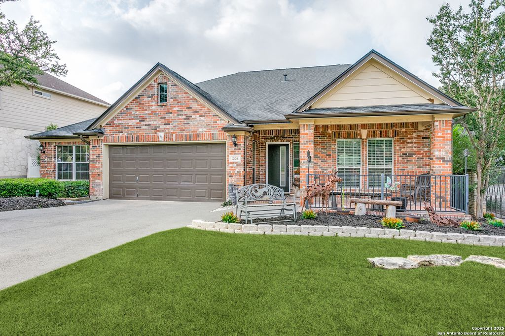 Photo of 1002 alpine pond, San Antonio, TX 78260 (MLS # 1868657)