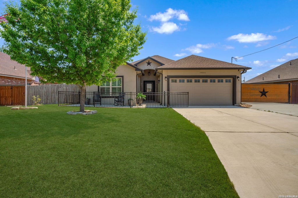 Photo of 15820 Chippewa, Selma, TX 78154 (MLS # 1942136)