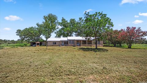 Property photo of 15510 Us Highway 87 W, Adkins, TX 78101
