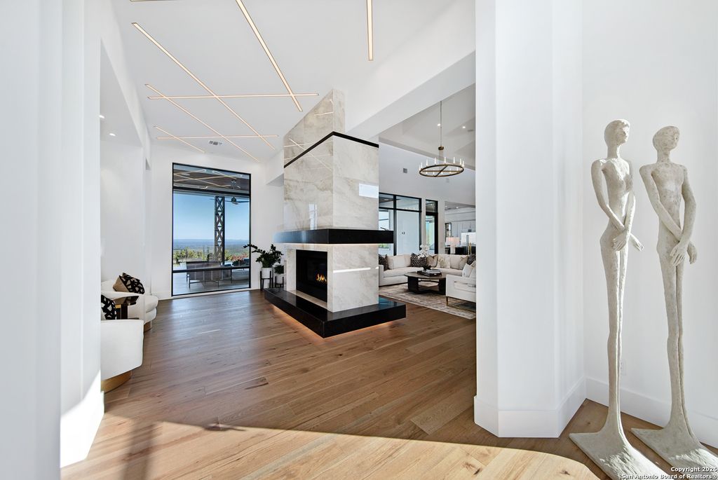 Photo of 234 Cordillera Ridge, Boerne, TX 78006 (MLS # 1932981)