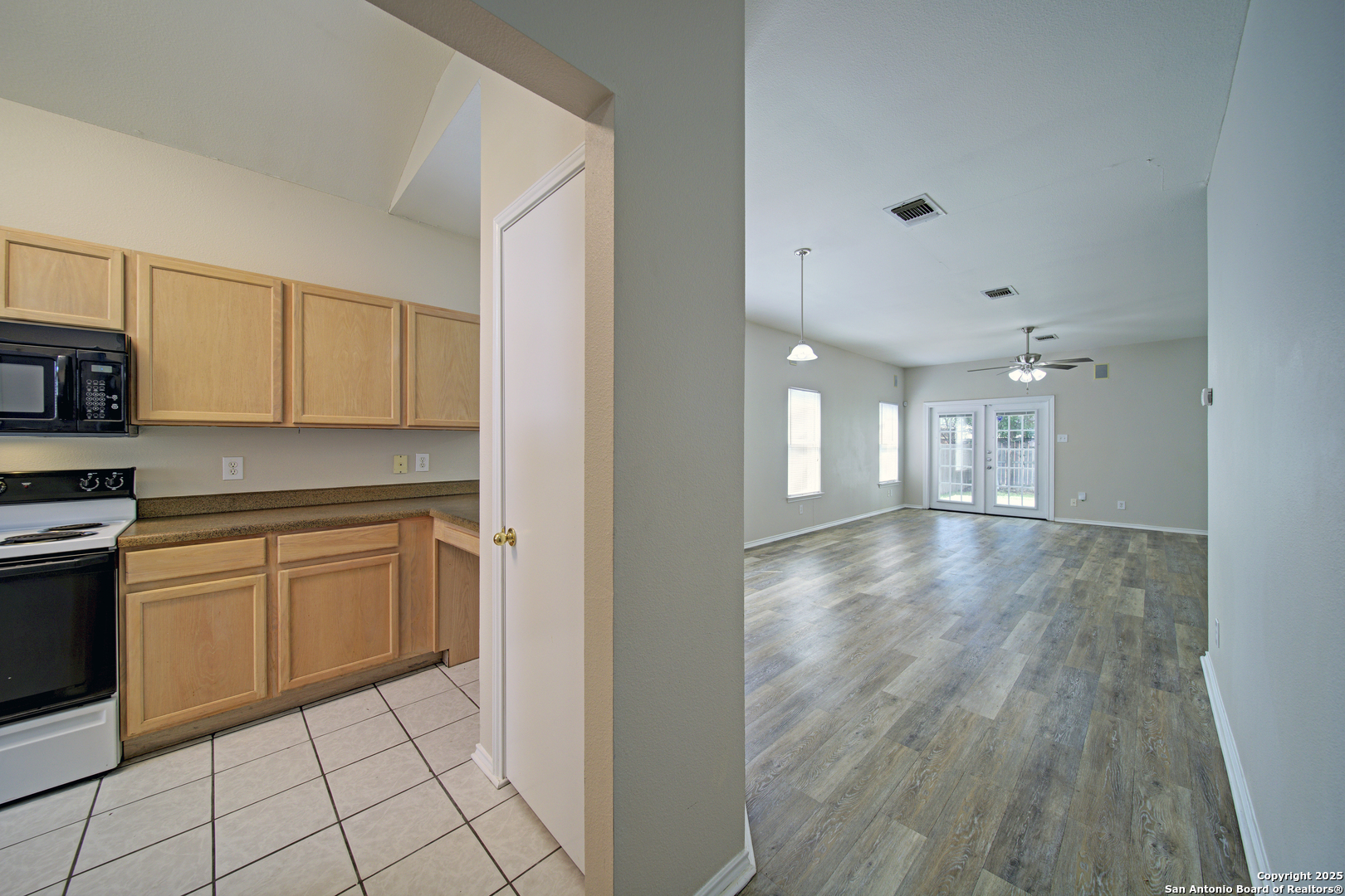 12238 GWENDOLEN DR