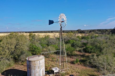 00 Fm 462 N Hondo TX 78861