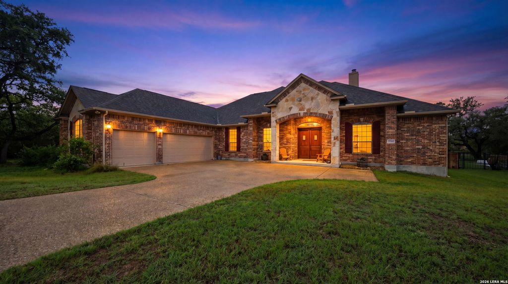 Photo of 19003 Seminole Pass, Garden Ridge, TX 78266 (MLS # 1958402)