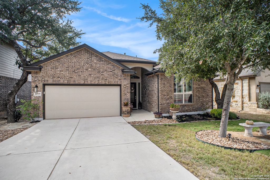 Photo of 26919 Camellia, Boerne, TX 78015 (MLS # 1917586)