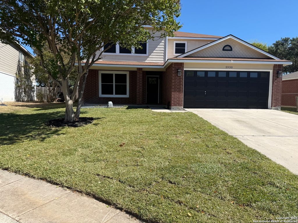 Photo of 5930 Oak Blossom, San Antonio, TX 78250 (MLS # 1915536)