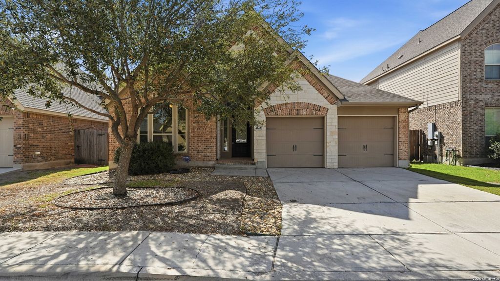Photo of 2125 Pioneer Pass, Seguin, TX 78155 (MLS # 1952491)