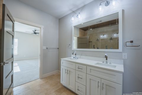 Tiny photo for 208 Lemonwood, Castle Hills, TX 78213 (MLS # 1931403)