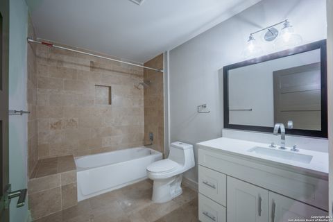 Tiny photo for 208 Lemonwood, Castle Hills, TX 78213 (MLS # 1931403)