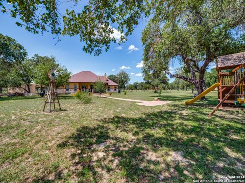 A home in Natalia