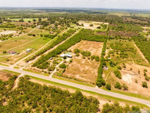 Single Family Residence in Somerset TX 6971 fm 3175 43.jpg