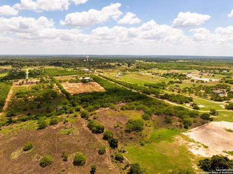 Single Family Residence in Somerset TX 6971 fm 3175 47.jpg