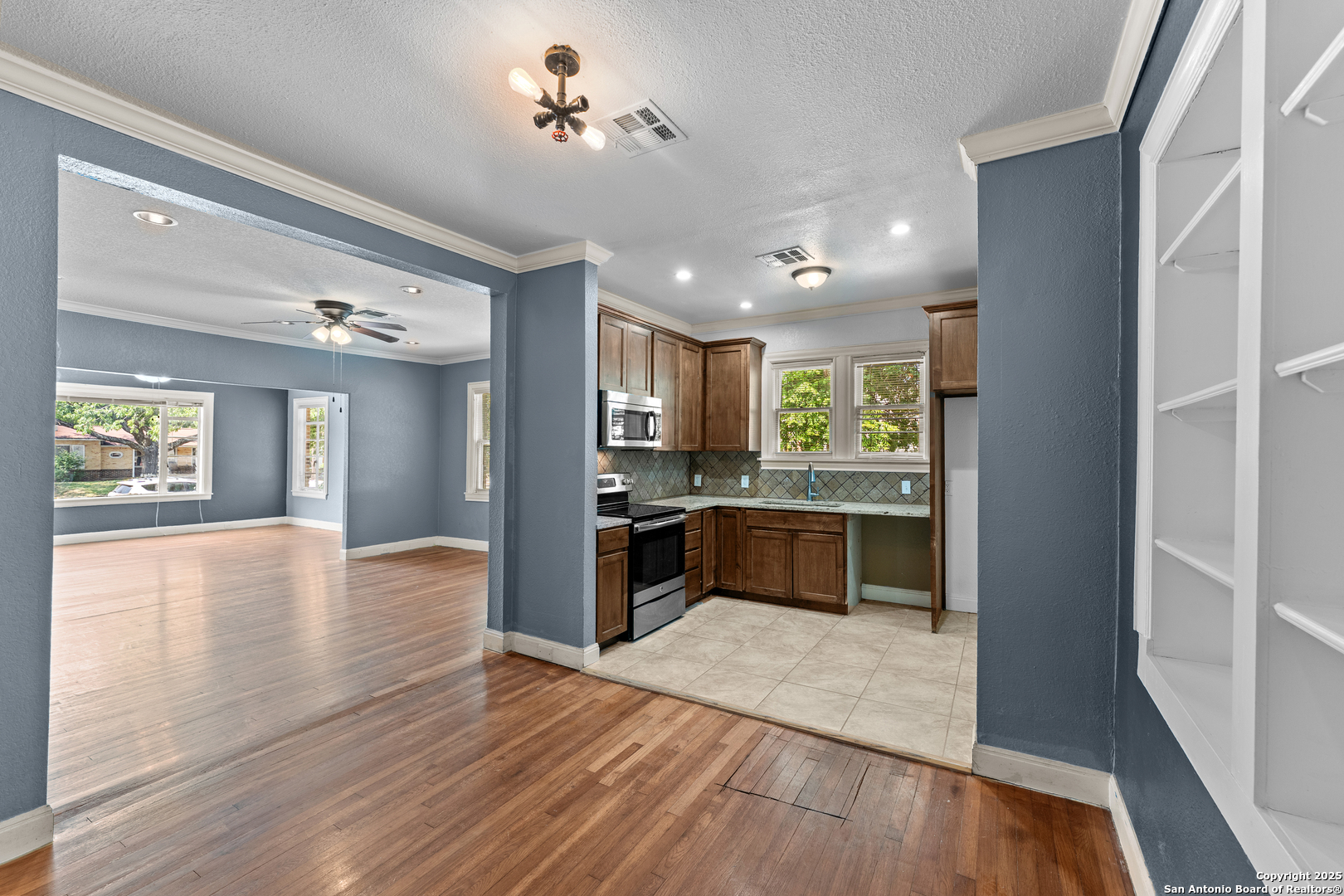 427 Donaldson