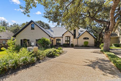 Photo of 806 Lari Dawn, San Antonio, TX 78258 (MLS # 1915913)